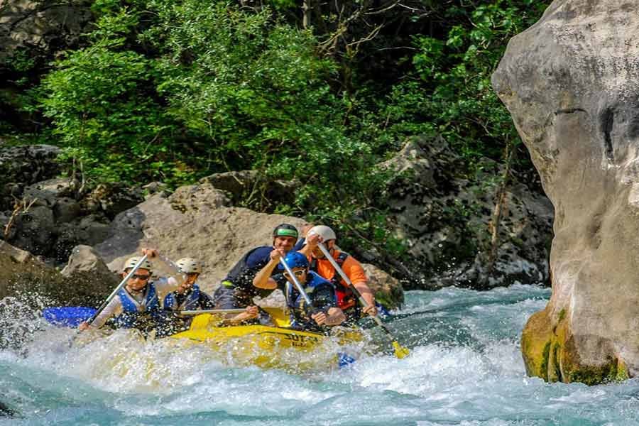 Řeka Cetina - Rafting-nejlepší dovolená s dětmi u moře-rogoznica chorvatsko